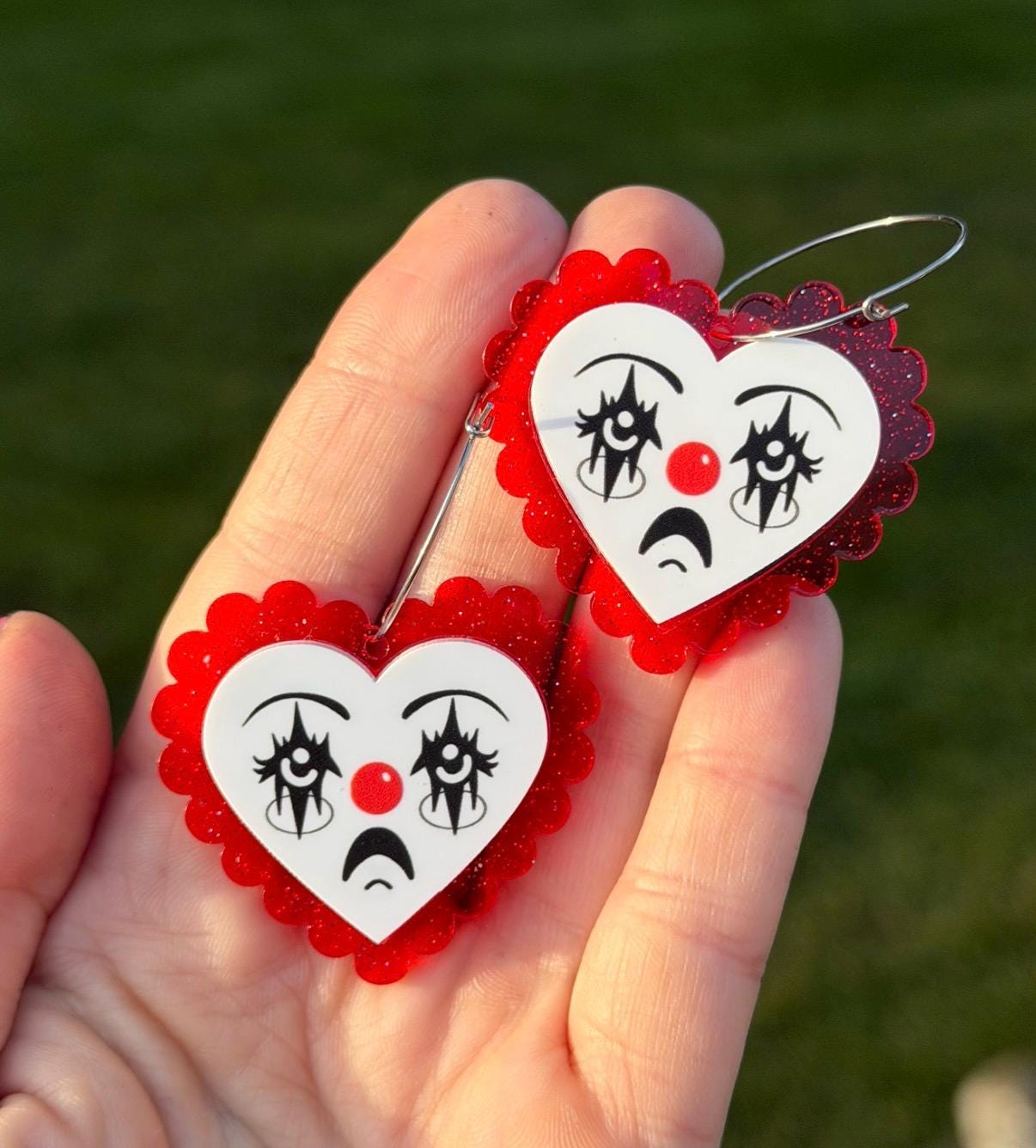 Scalloped Acrylic Clown Face Heart Hoop Earrings: Jelly Red