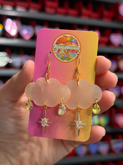Cloudy Day Acrylic Earrings - Neutral Pearl (MINI SIZE)
