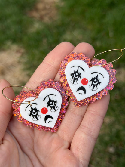 Scalloped Acrylic Clown Face Heart Hoop Earrings: Pink