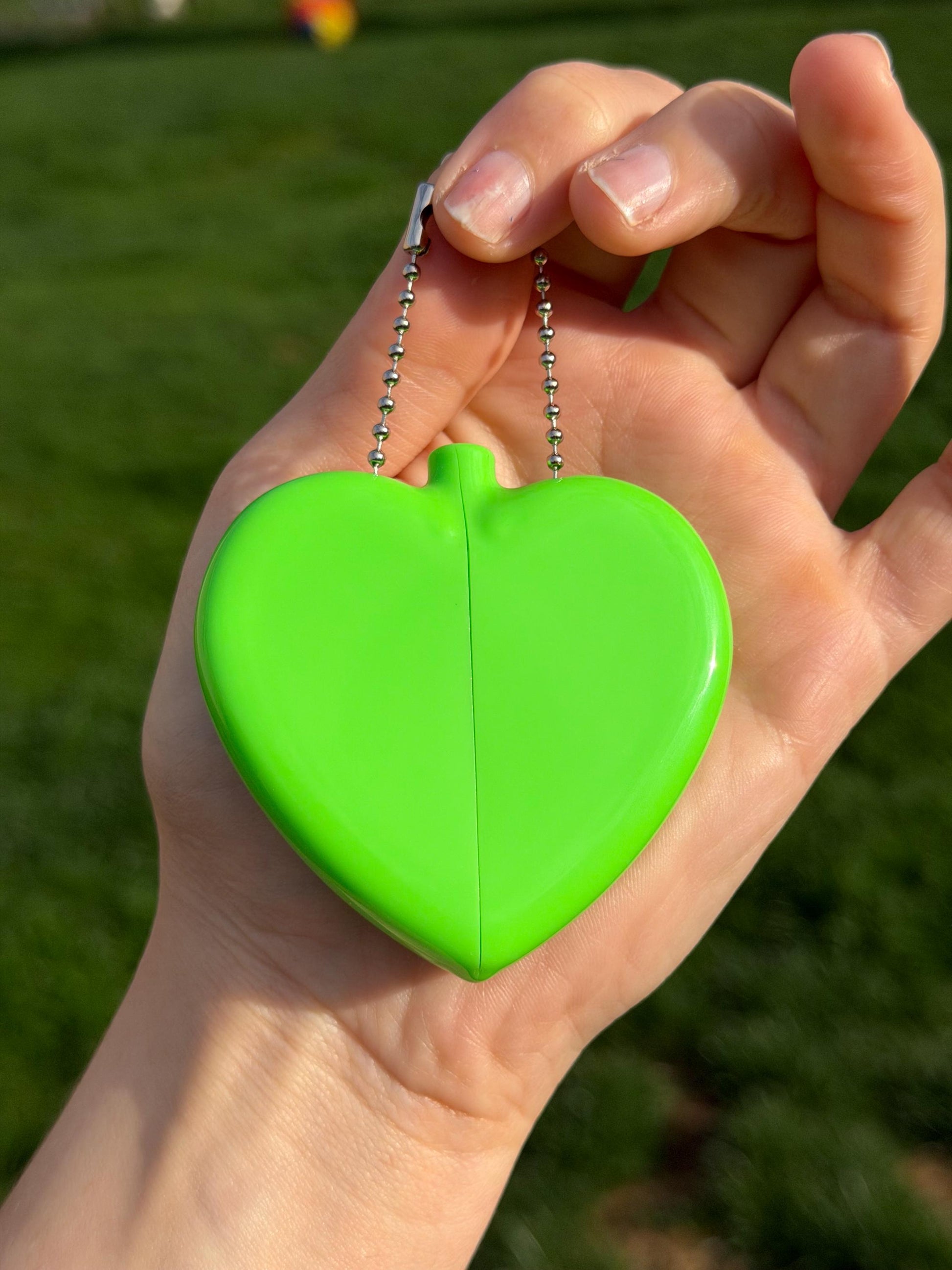 Vintage Heart Coin Purse Neon Green - Pickle Slut