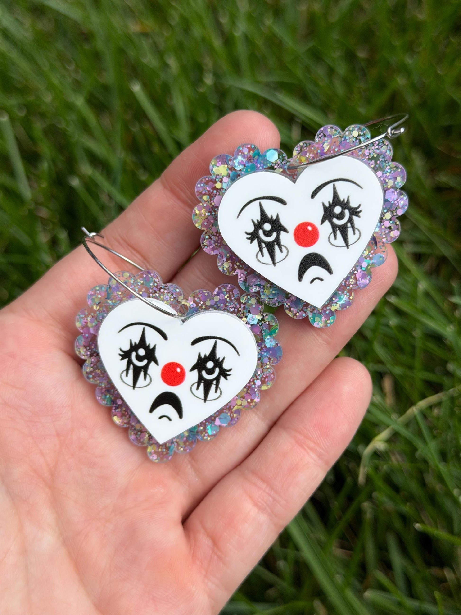 Scalloped Acrylic Clown Face Heart Hoop Earrings: Pastel Glitter