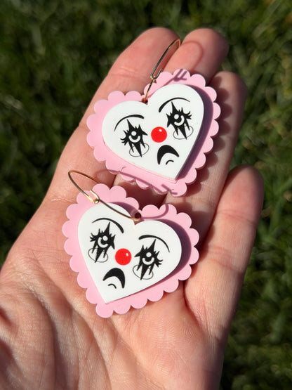 Scalloped Acrylic Clown Face Heart Hoop Earrings: Pastel Pink