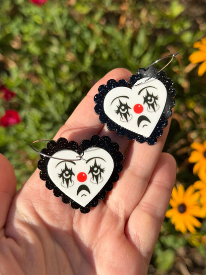 Scalloped Acrylic Clown Face Heart Hoop Earrings: Black Glitter