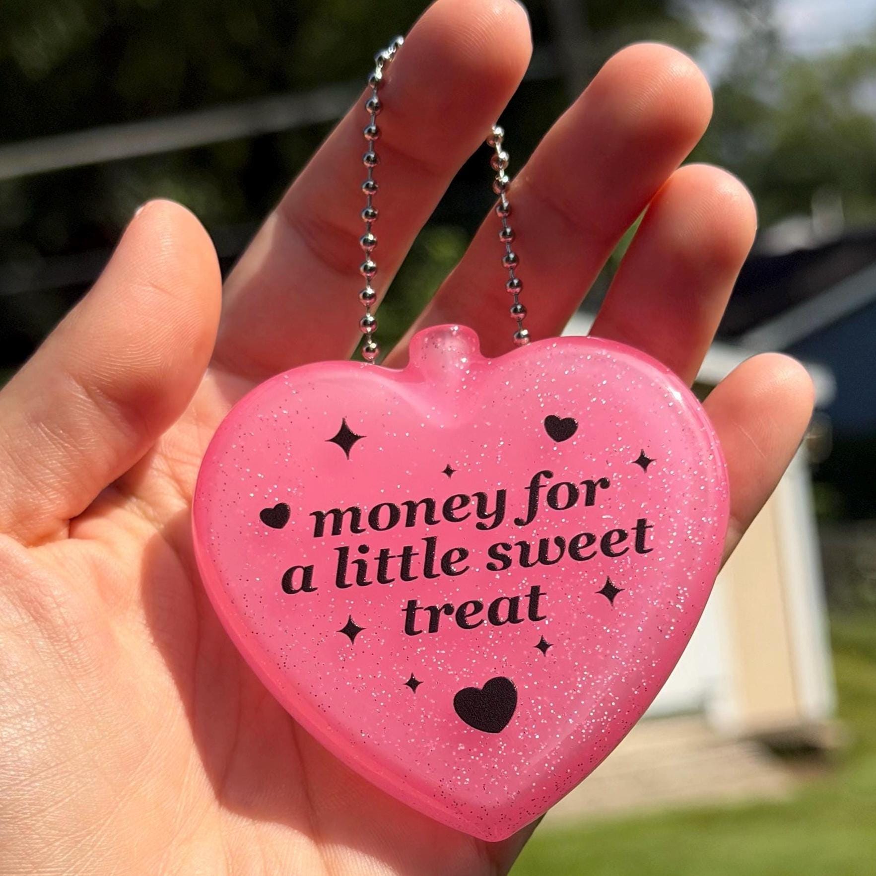 Vintage Heart Coin Purse Sparkly Pink - Money For A Sweet Little Treat