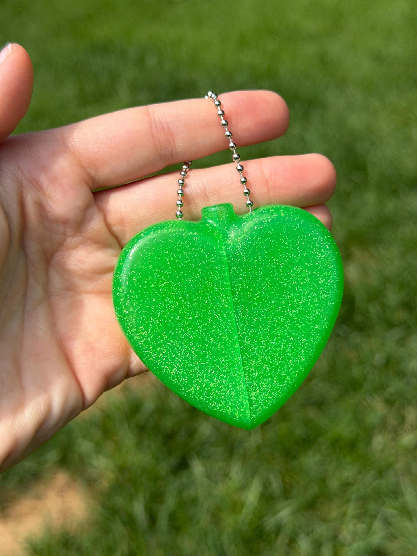 Vintage Heart Coin Purse Glittery Green - Pickle Slut