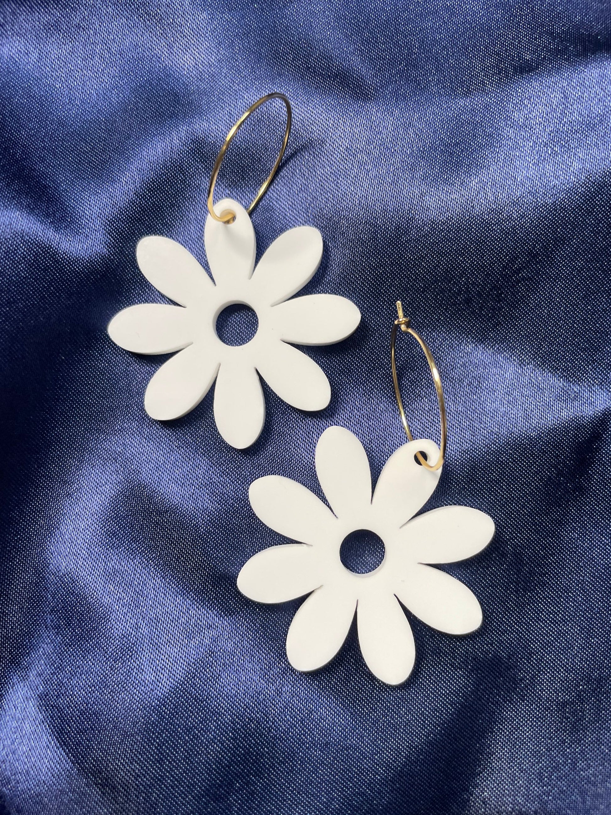 White Floral Laura Hoop Earrings